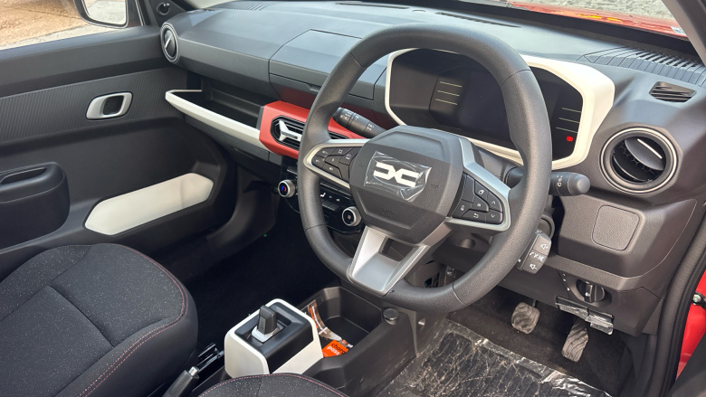 Dacia Spring 27kWh Expression 65 48kW 5dr Auto Electric Hatchback